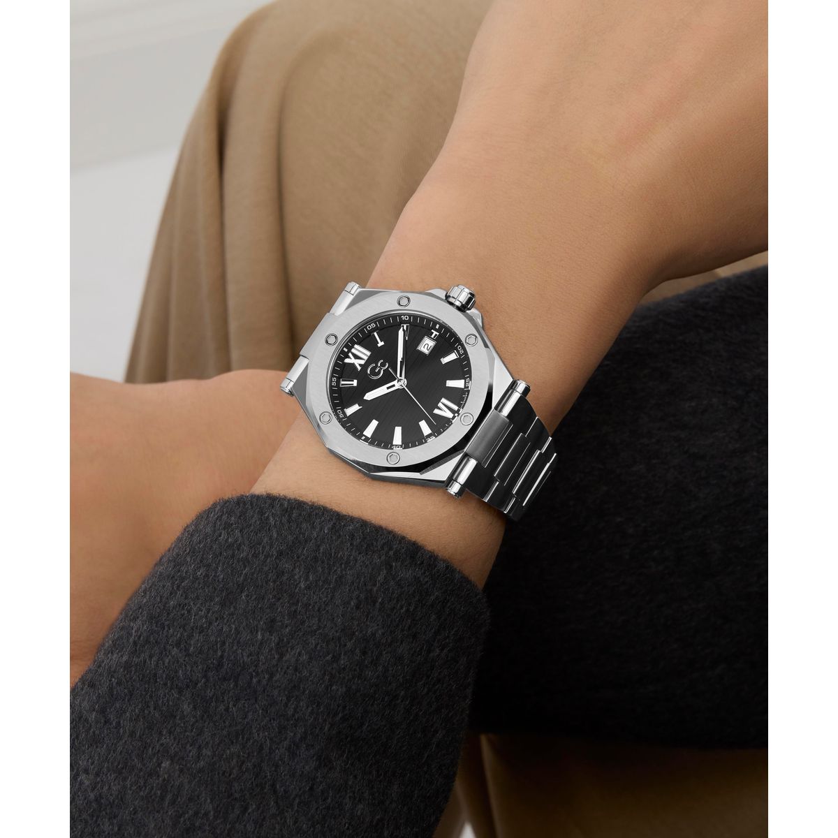 Gc Legacy Sleek Metal Men Watch Silver Stainless Steel Bracelet Z67004G2