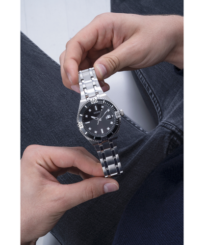 GUESS Mens WATCH GW0330G1