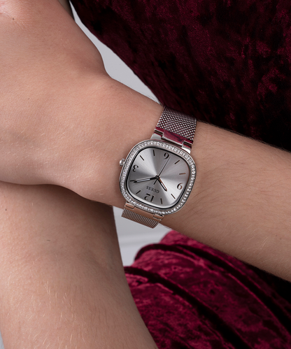 GUESS GW0354L1 – Ladies Analog Watch – Silver-Tone Stainless Steel Mesh Bracelet
