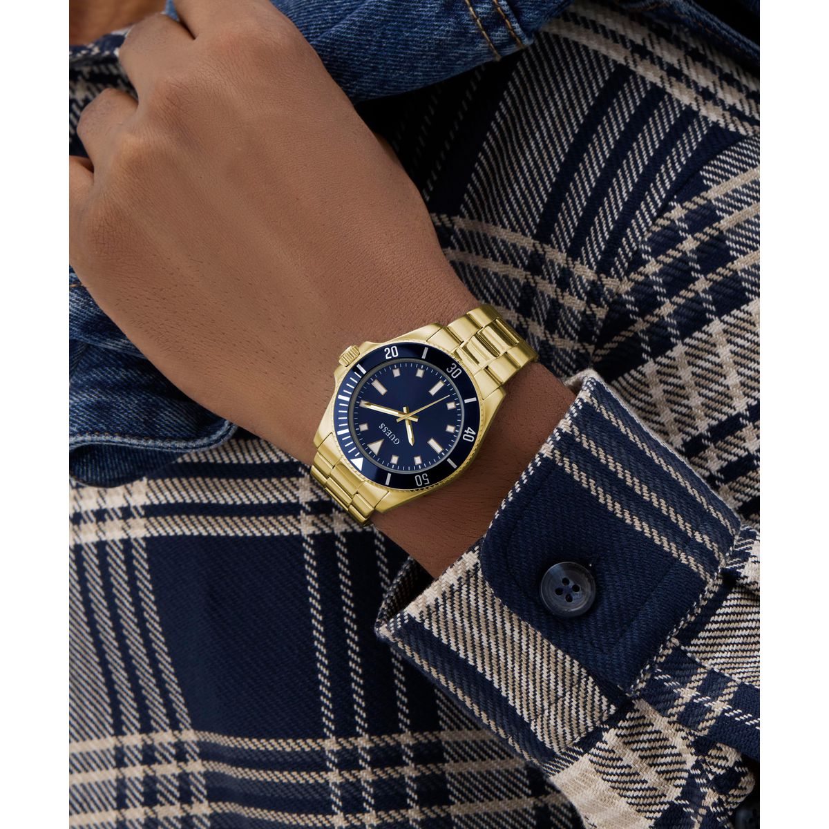GUESS Mens WATCH GW0968G2
