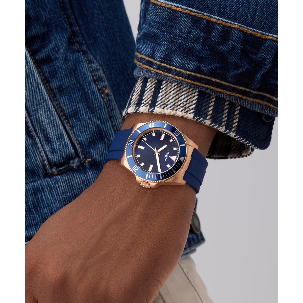 GUESS Mens WATCH GW0969G3