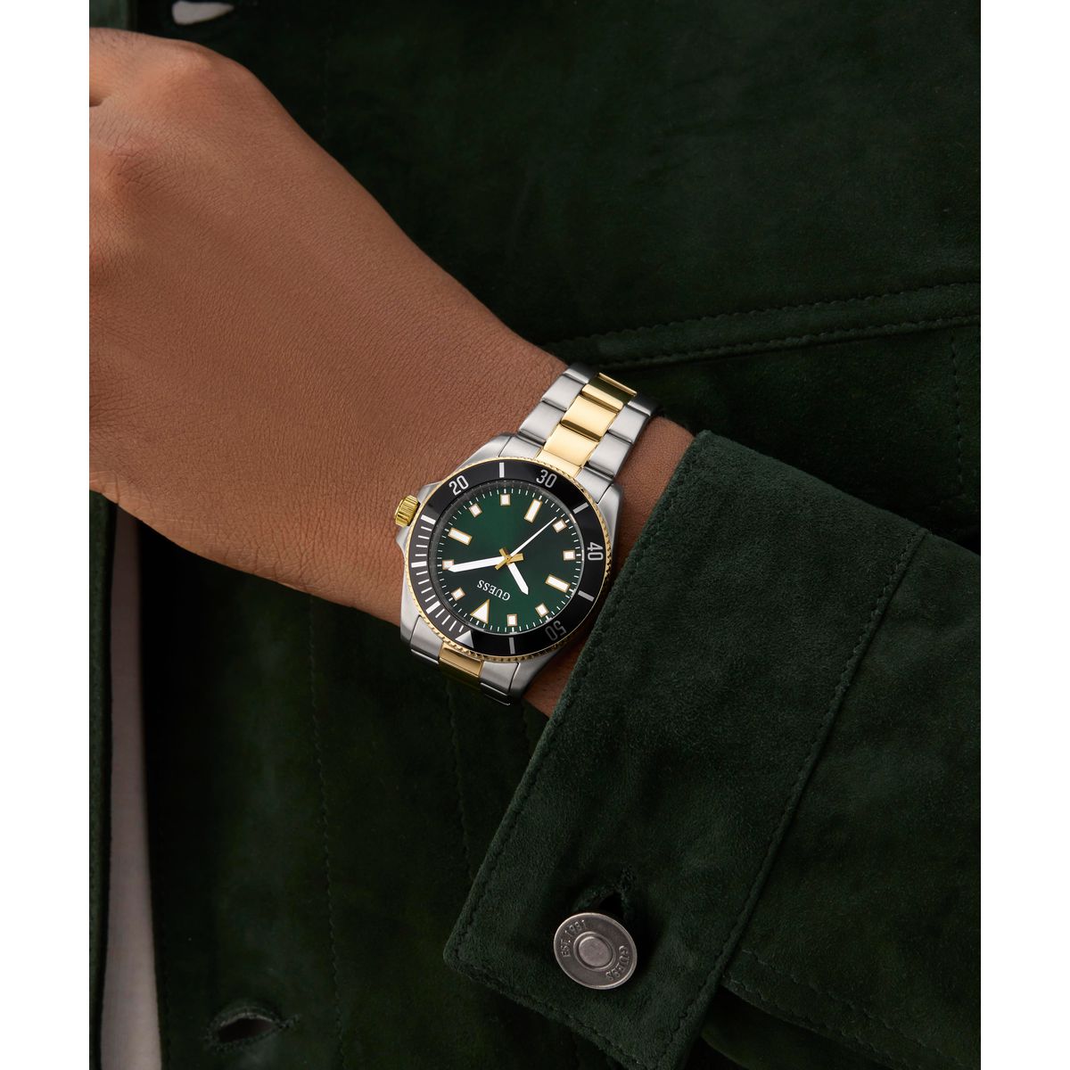 GUESS Mens WATCH GW0968G4