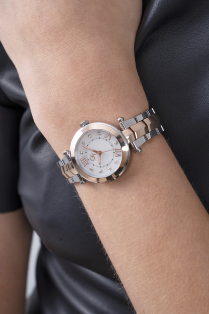 GC  Women's ANALOG WATCH Y93004L1MF