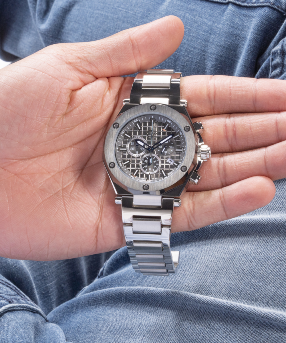 GC Men's ANALOG WATCH Z18002G5MF