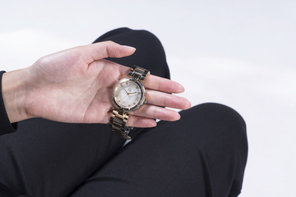 GC Women's ANALOG WATCH Z15001L1MF