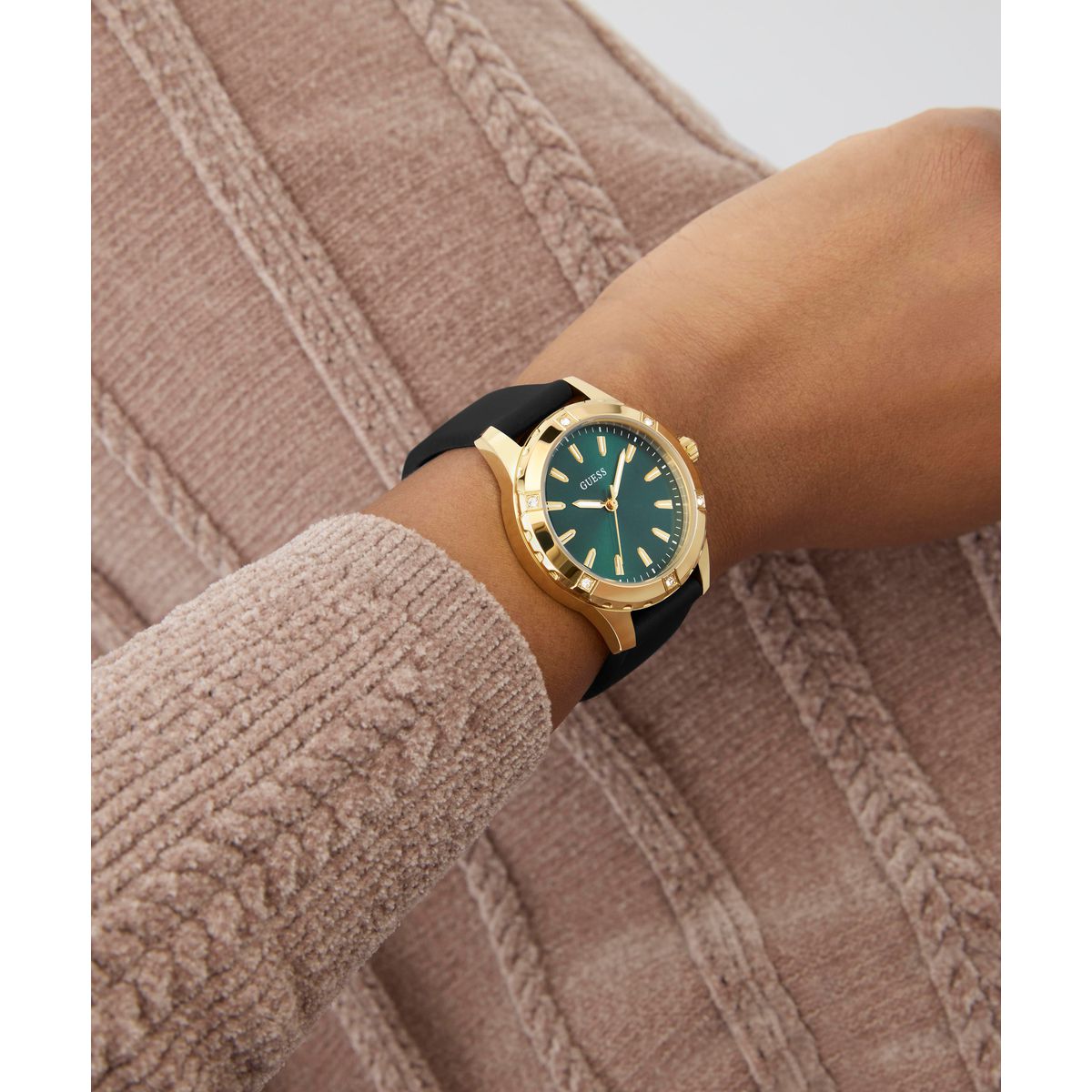 GUESS Ladies WATCH GW0949L2