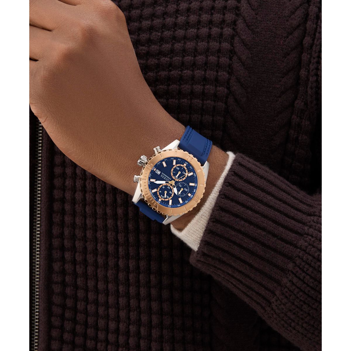 GUESS Mens WATCH GW0967G4