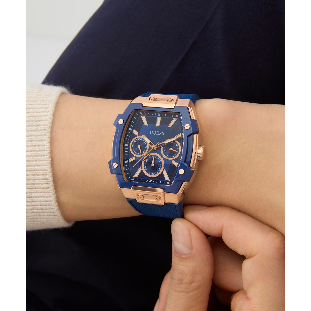 GUESS Mens WATCH GW0956G4