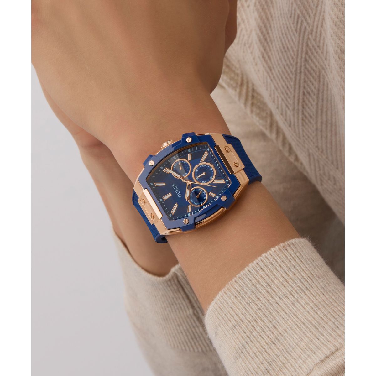 GUESS Mens WATCH GW0956G4