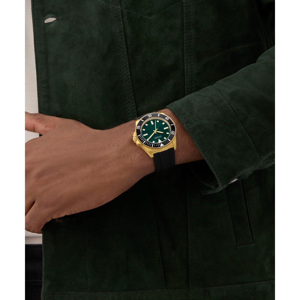 GUESS Mens WATCH GW0969G2